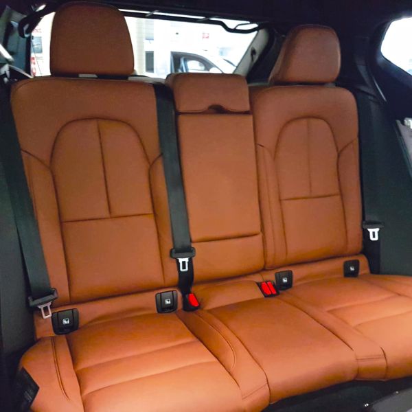 VOLVO-XC60-11