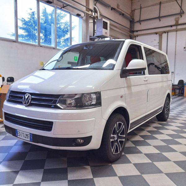 VOLKSWAGEN-CARAVELLE--9-POSTI-5