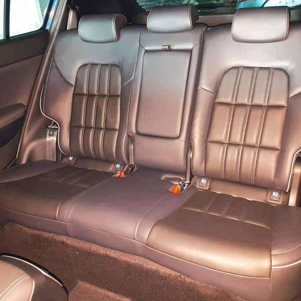 KIA-SORENTO-7