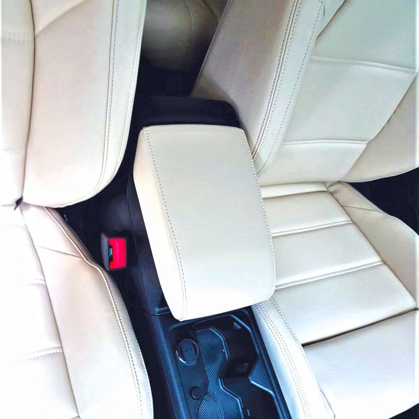 VOLKSWAGEN-GOLF-3