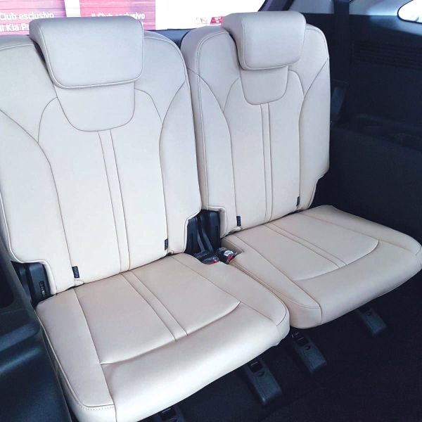 KIA-SORENTO-1