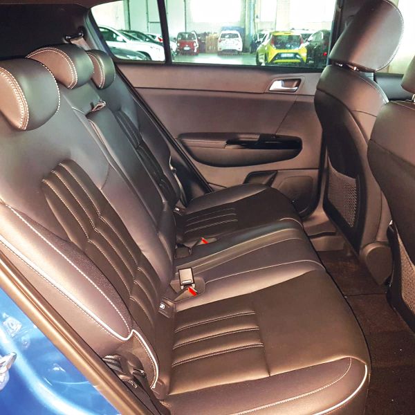 KIA-SORENTO-8