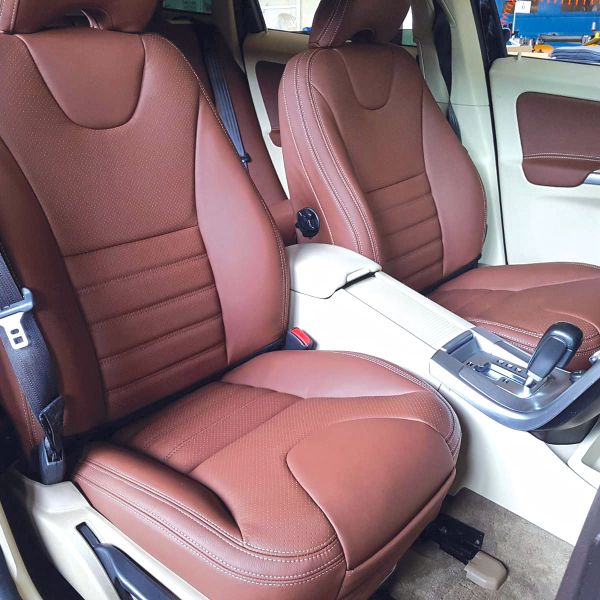 VOLVO-XC60-5