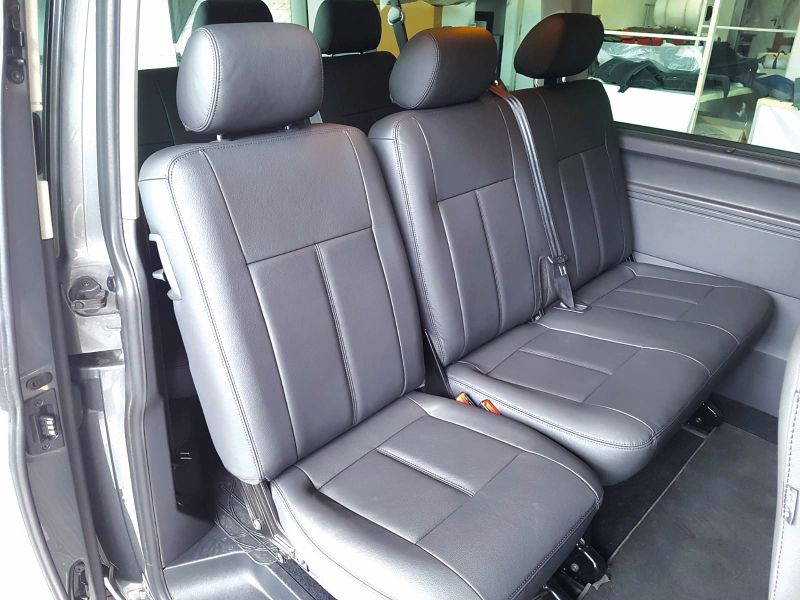 Volkswagen Caravelle 9 Posti