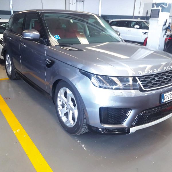 RANGE-ROVER-SPORT-4