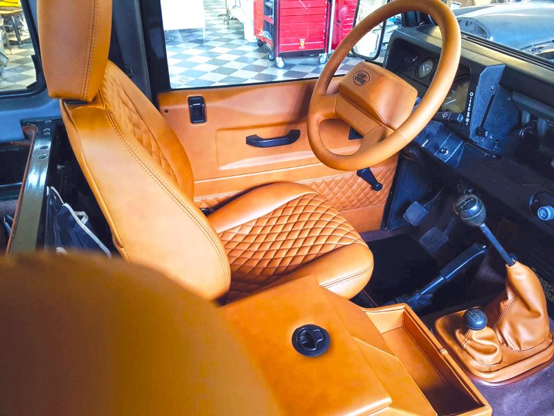 Land Rover Defender