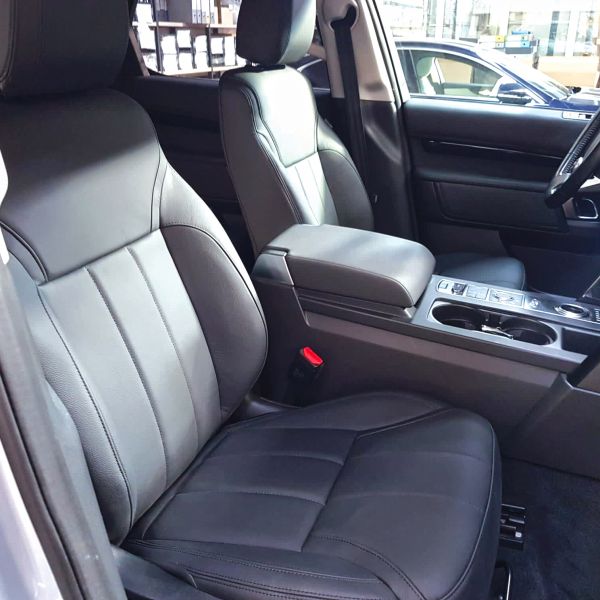 LAND-ROVER-DISCOVERY-3