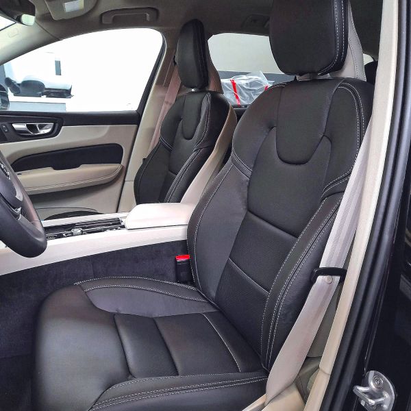VOLVO-XC60-25