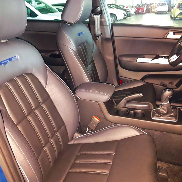 KIA-SORENTO-10
