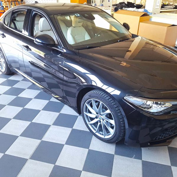 ALFA-GIULIA-1