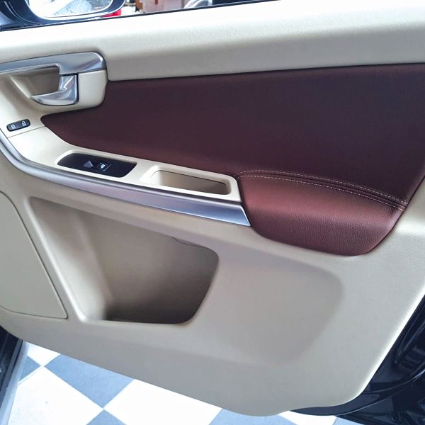 VOLVO-XC60-3