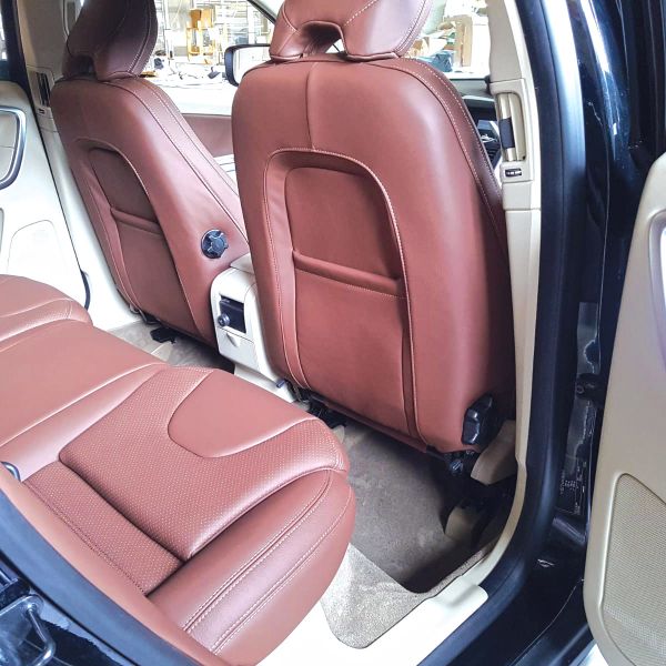 VOLVO-XC60-4
